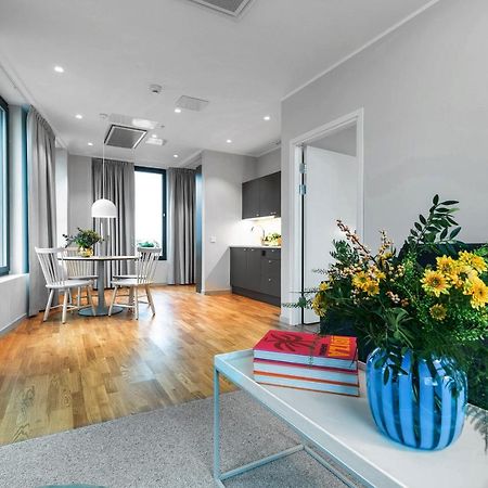 Biz Apartment Bromma Stockholm Ngoại thất bức ảnh A typical apartment at the residence
