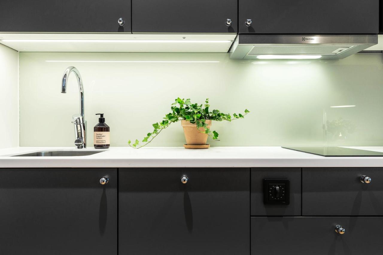Biz Apartment Bromma Stockholm Ngoại thất bức ảnh