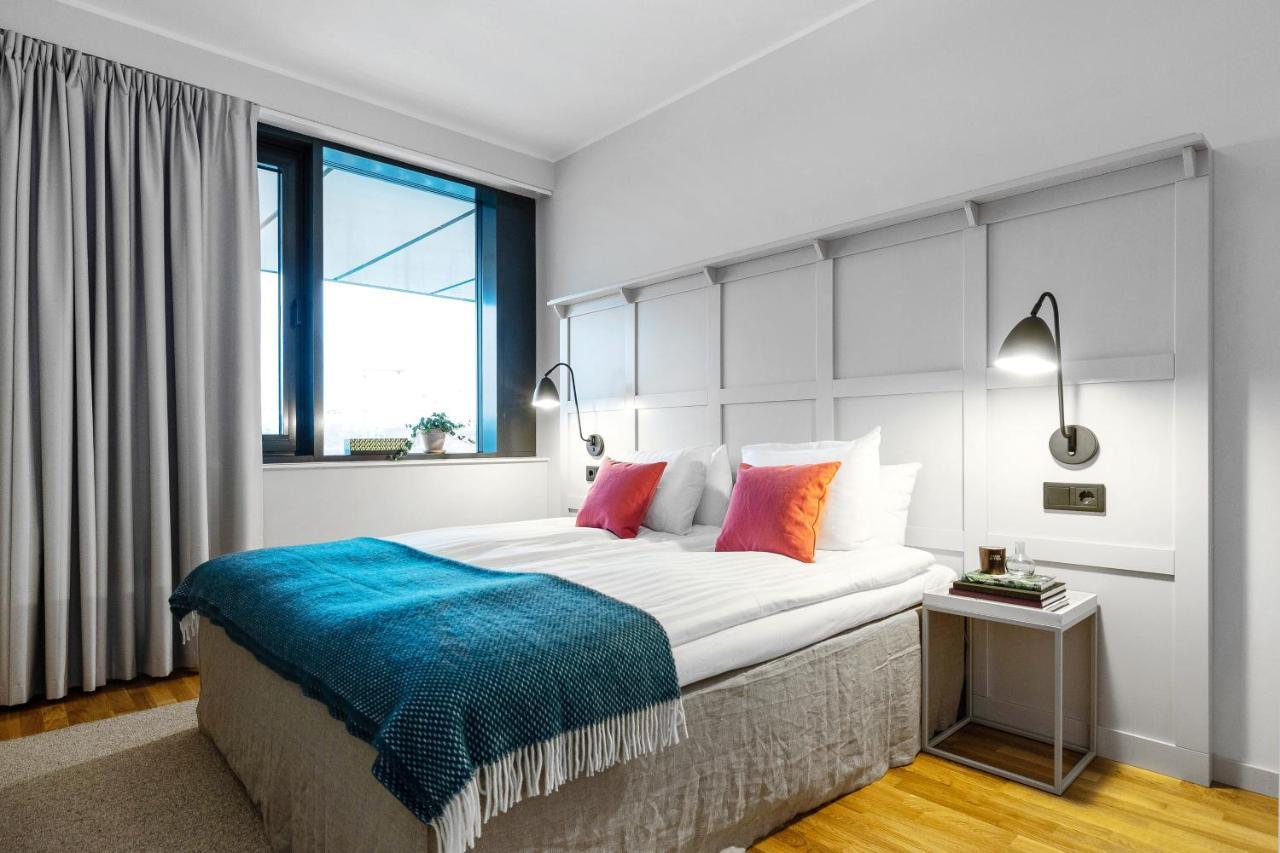 Biz Apartment Bromma Stockholm Ngoại thất bức ảnh A room at Quality Hotel 115